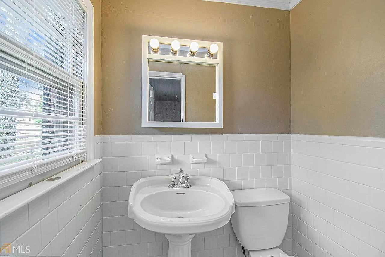 280 Timberland Trl #1 - Photo 4 of 19