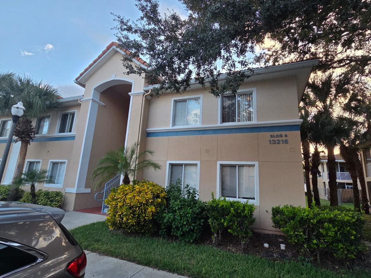 13216 Villa Vista Drive #1