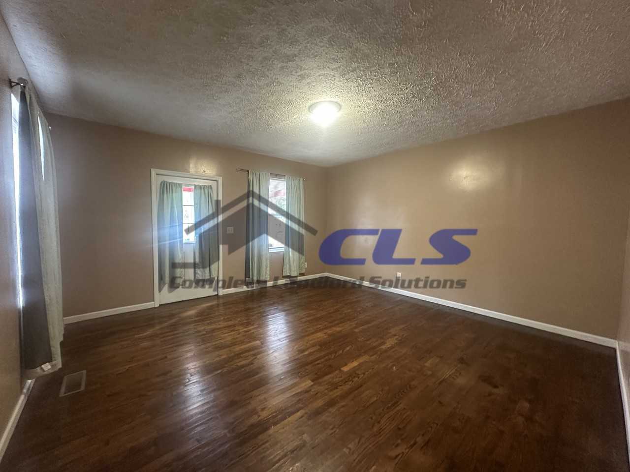 2518 Jefferson St #1 - Photo 2 of 14