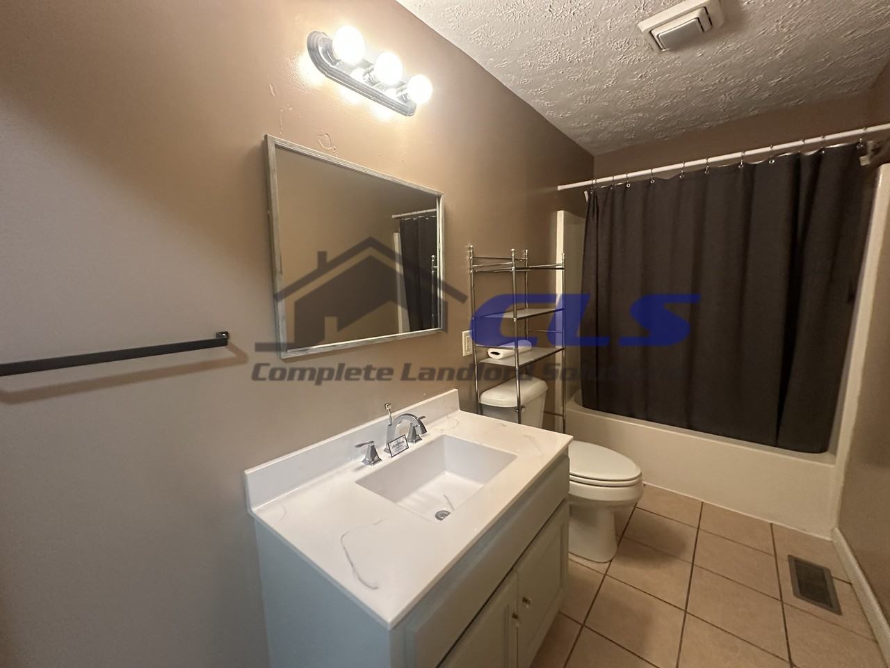 2518 Jefferson St #1 - Photo 6 of 14