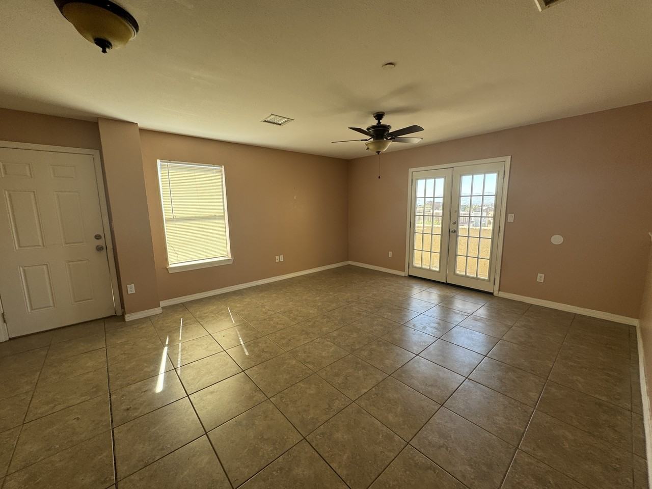 4721 Pistolero Ln #3 - Photo 4 of 18