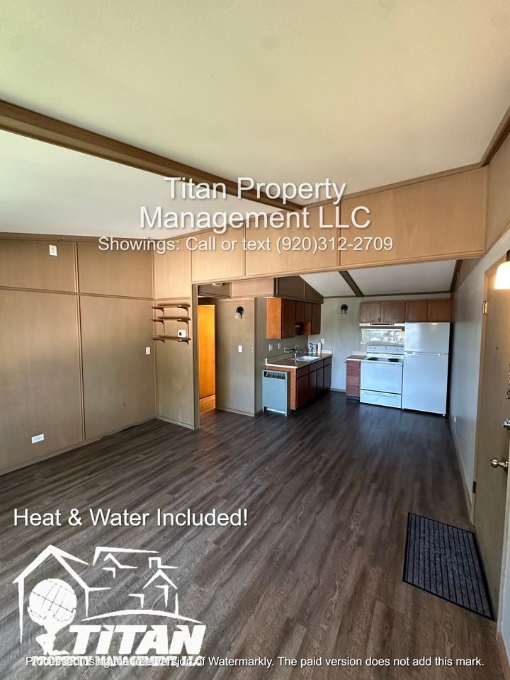 1209 Moreland St #3 - Photo 3 of 9