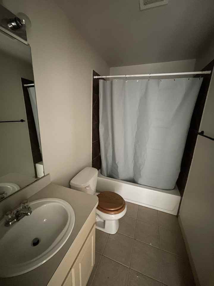 1216 Mulkey Lane #1 - Photo 6 of 8