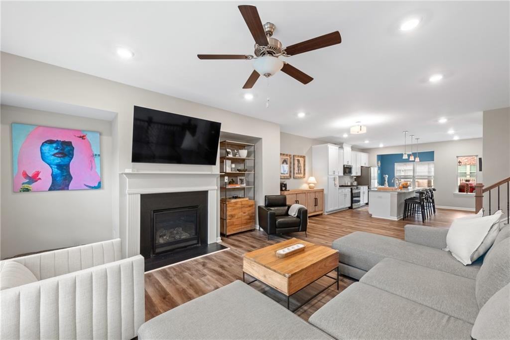 310 Commons Avenue #1 - Photo 4 of 20