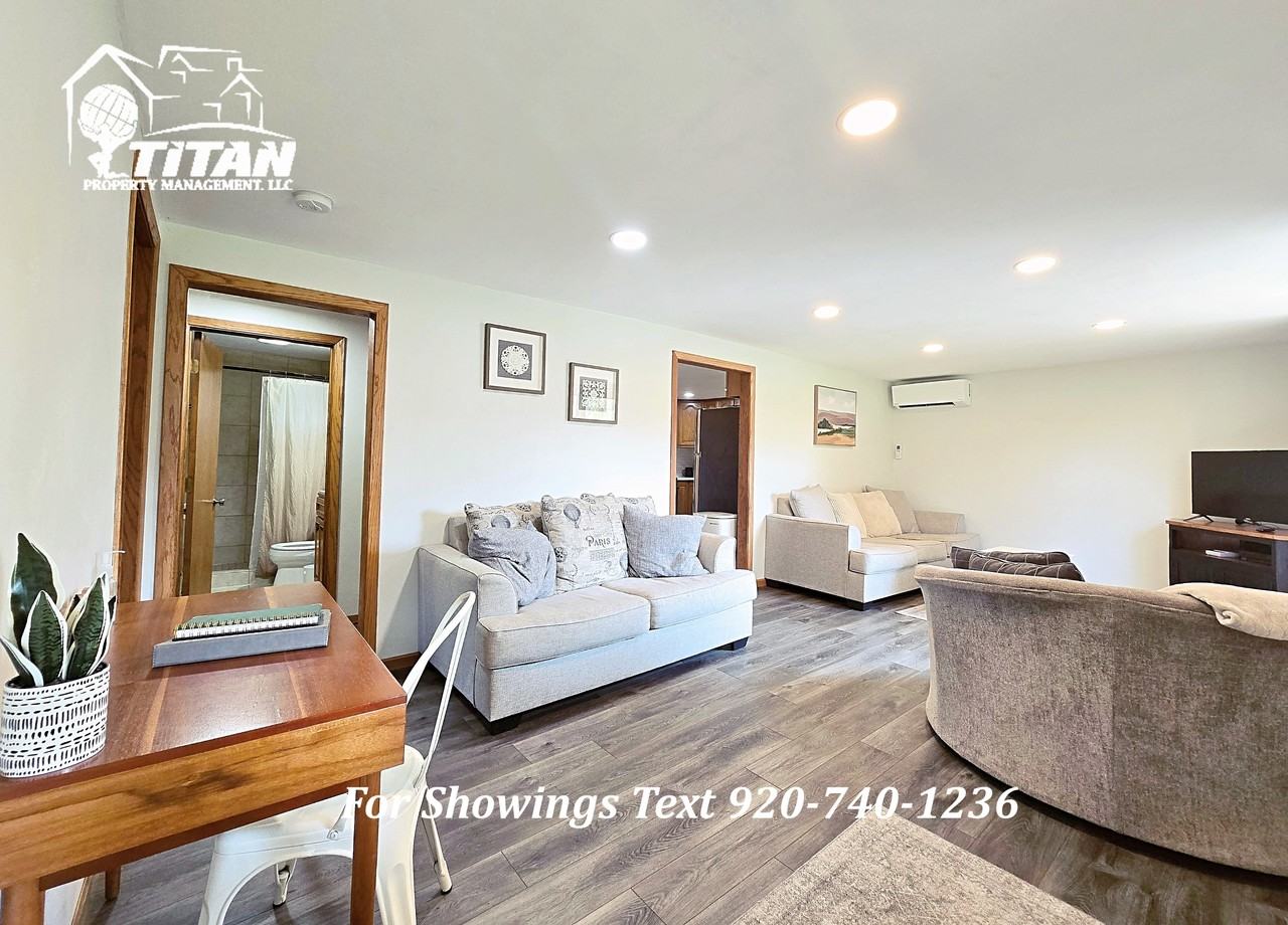 2637 East Shore Drive #1 - Photo 2 of 15