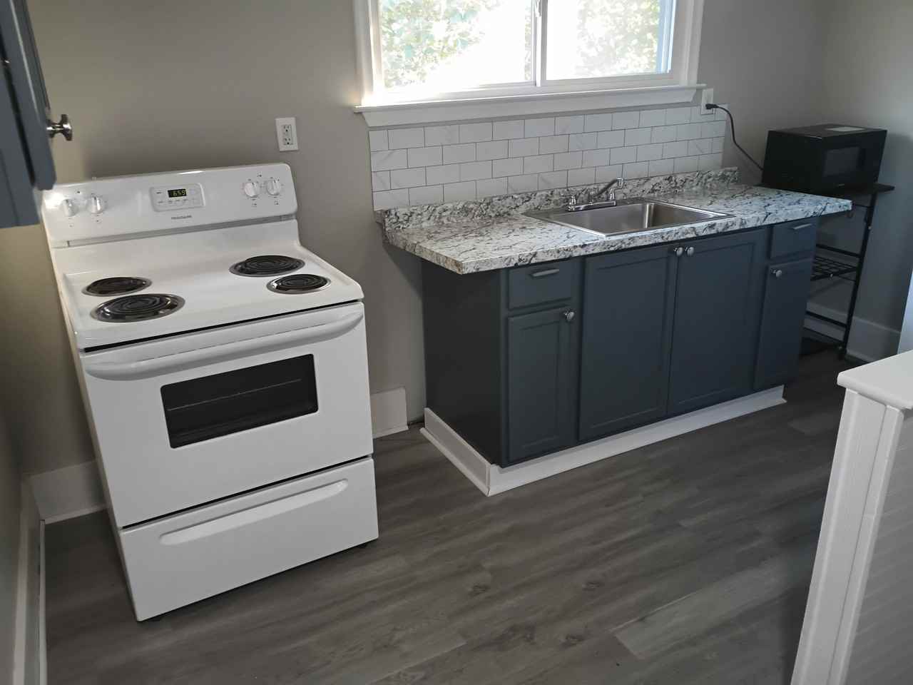 949 Boston Ave #2 - Photo 6 of 17