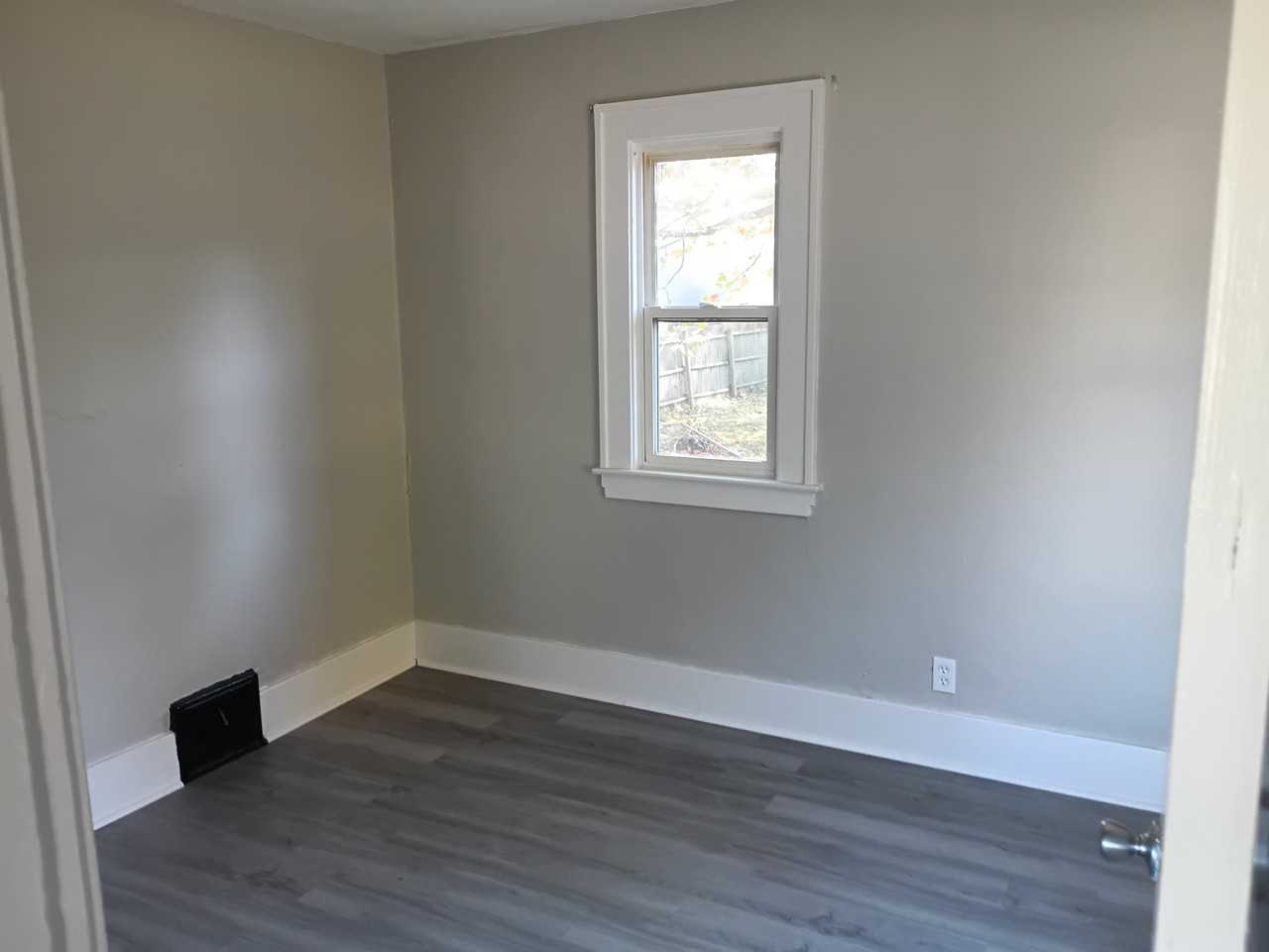 949 Boston Ave #1 - Photo 6 of 16