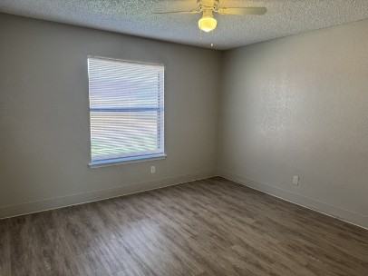 13340 Horizon Boulevard #3 - Photo 4 of 5