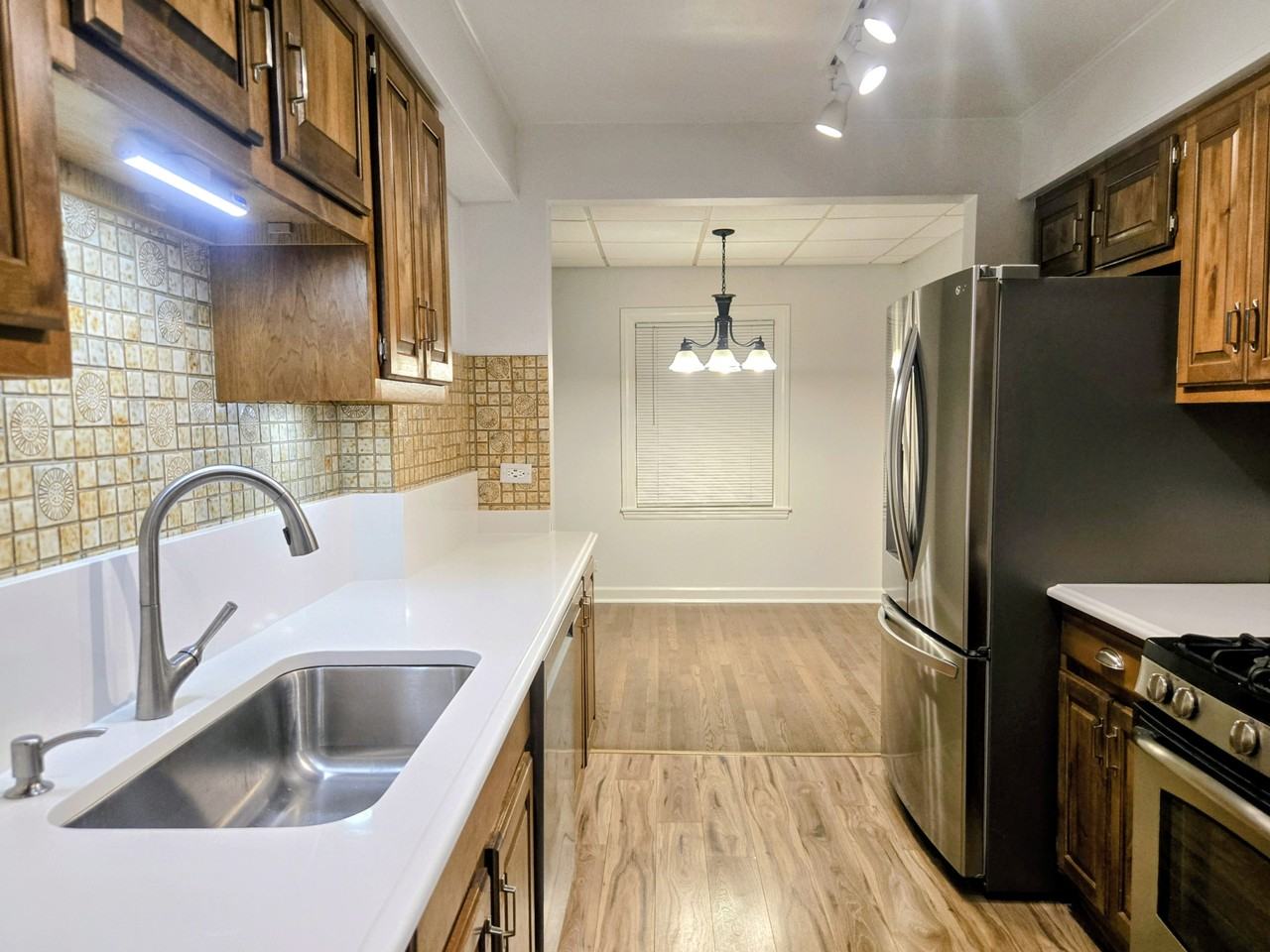 3803 North Pacific Avenue #1 - Photo 7 of 37