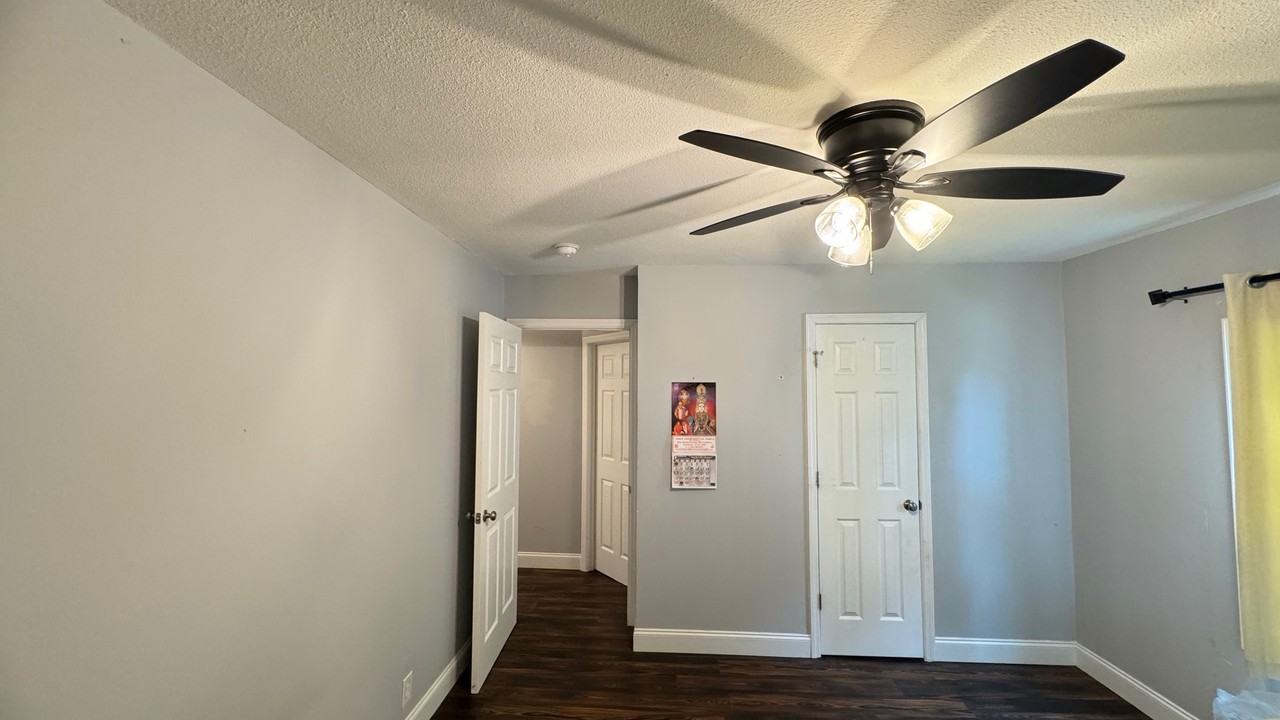 2315 Clearwater Road #1 - Photo 4 of 16