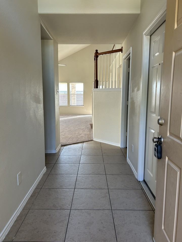 5304 Williamette Lane #1 - Photo 2 of 19