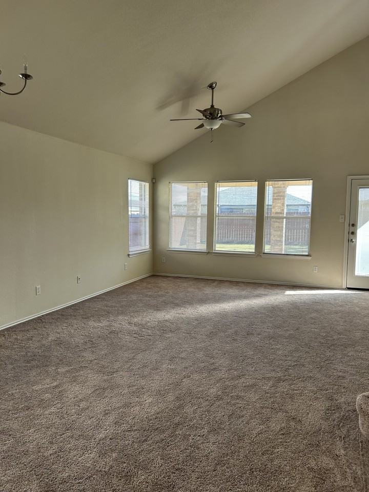 5304 Williamette Lane #1 - Photo 6 of 19