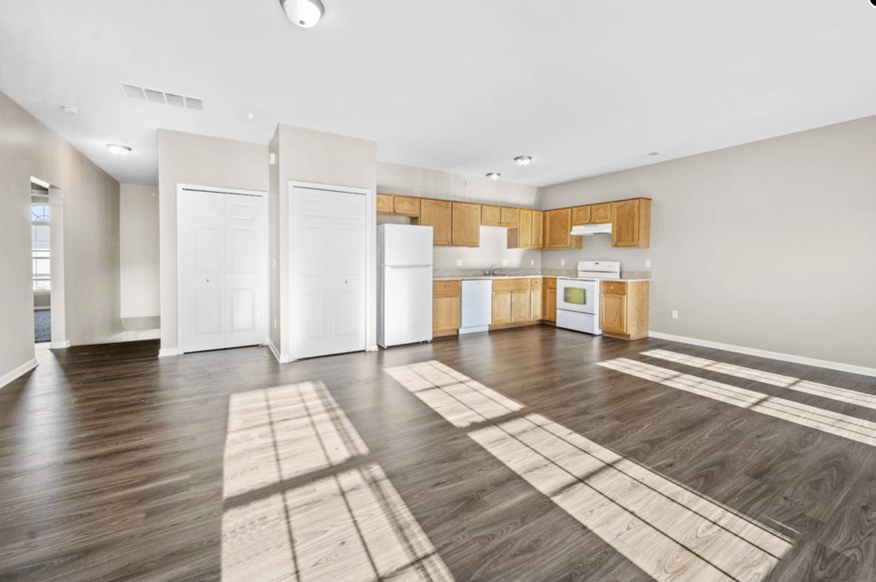 14064 Webster Drive - Photo 3 of 11