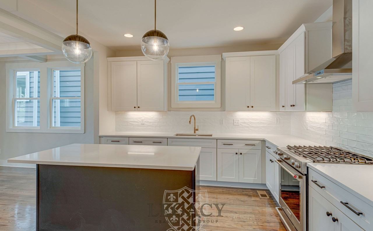 600 45th Avenue North #1 - Photo 7 of 22