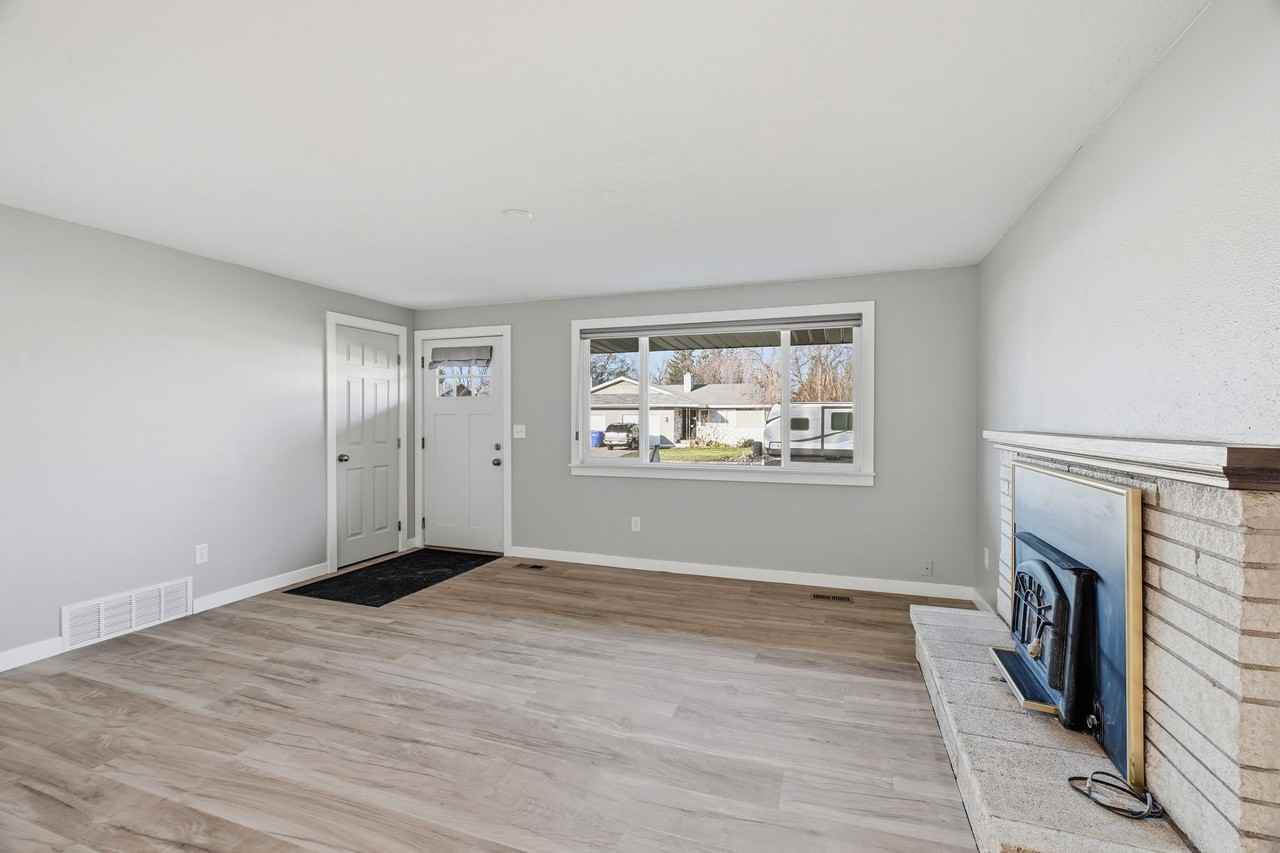 14516 E Mallon Ave #1 - Photo 4 of 23