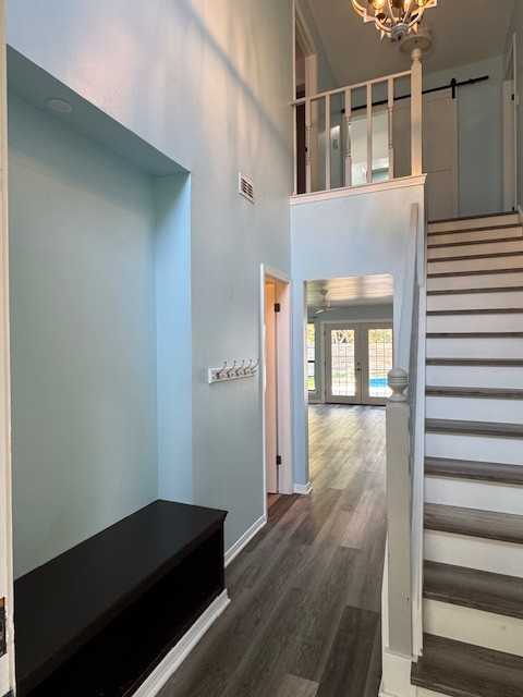 805 Harbor Ln #1 - Photo 4 of 41