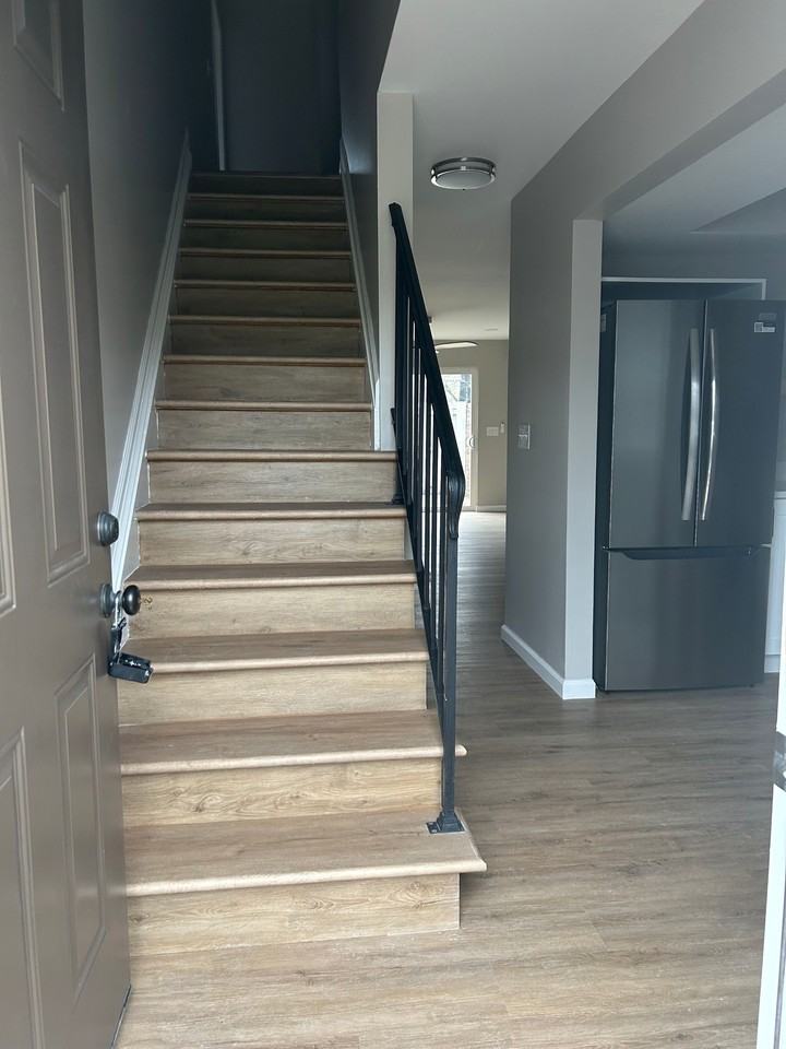 2530 2530 East North Street - 1Unit 8L #1 - Photo 3 of 14