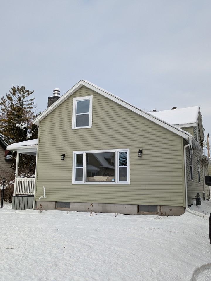 160 Guilford Street #1 - Photo 3 of 38