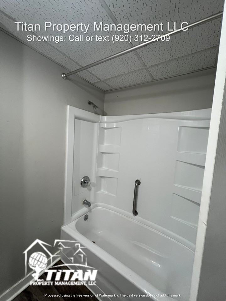 721 East Parkway Avenue #1 - Photo 5 of 10