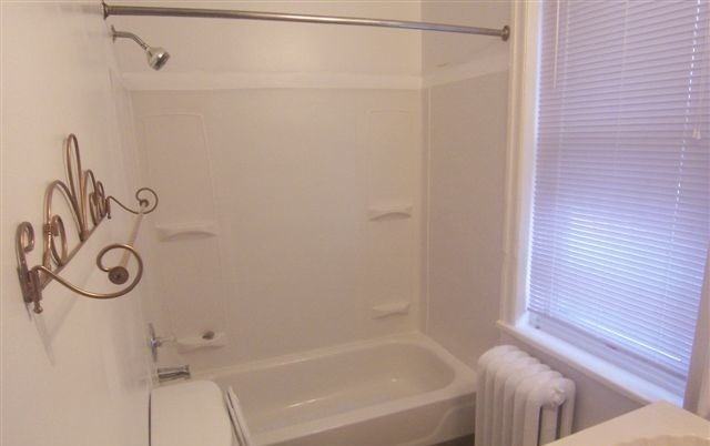 5202 Webster St #A - Photo 4 of 8