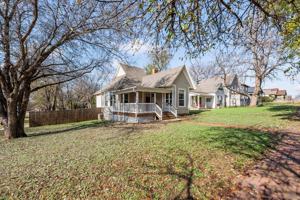 featured image of 601 North Broad Street #1