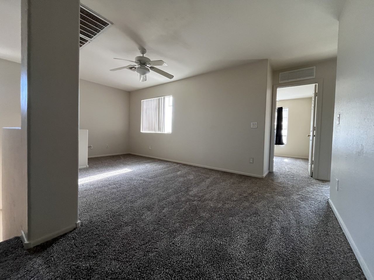 19289 North Leland Road #1 - Photo 4 of 10