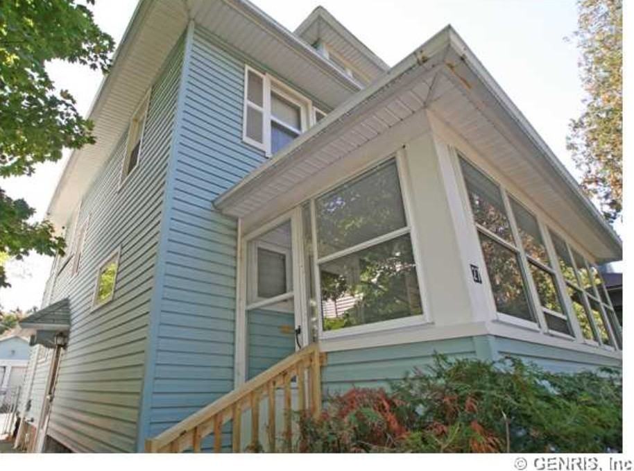 27 Ravenwood Ave #1 - Photo 3 of 16