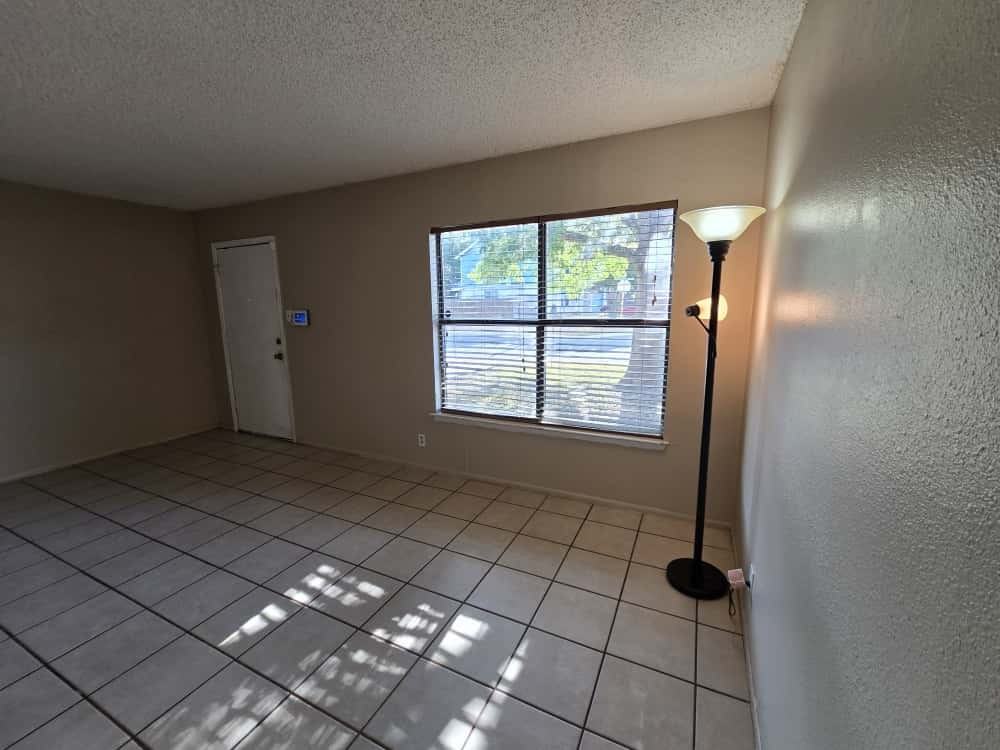 8338 Longhorn Ridge Dr #1 - Photo 5 of 18