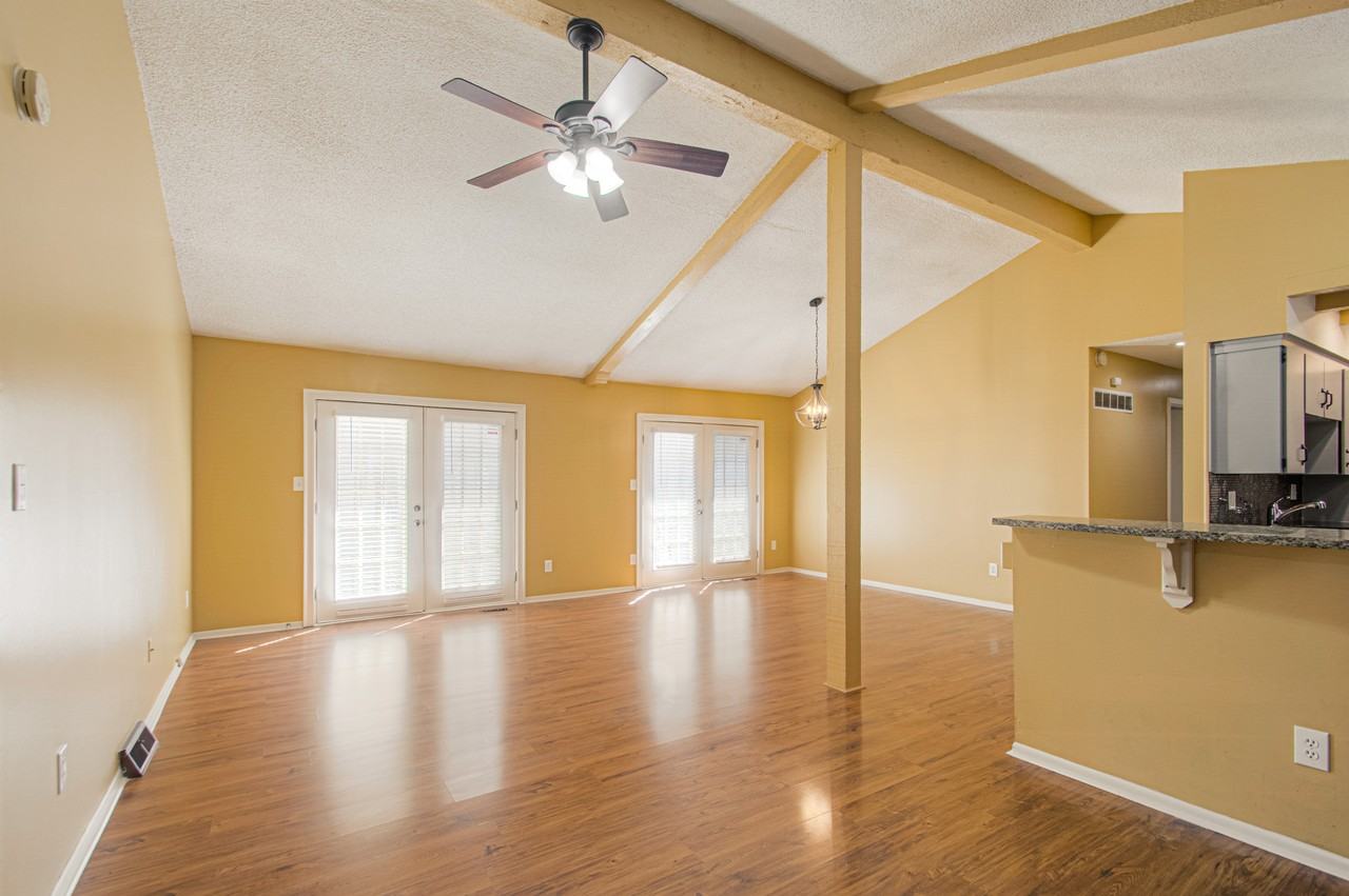 8709 East 109th Terrace #1 - Photo 4 of 38