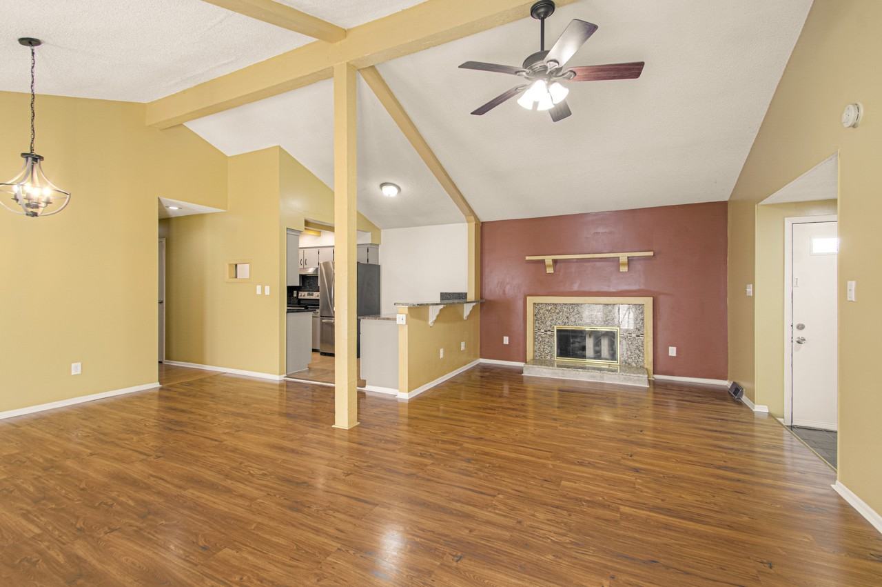 8709 East 109th Terrace #1 - Photo 7 of 38