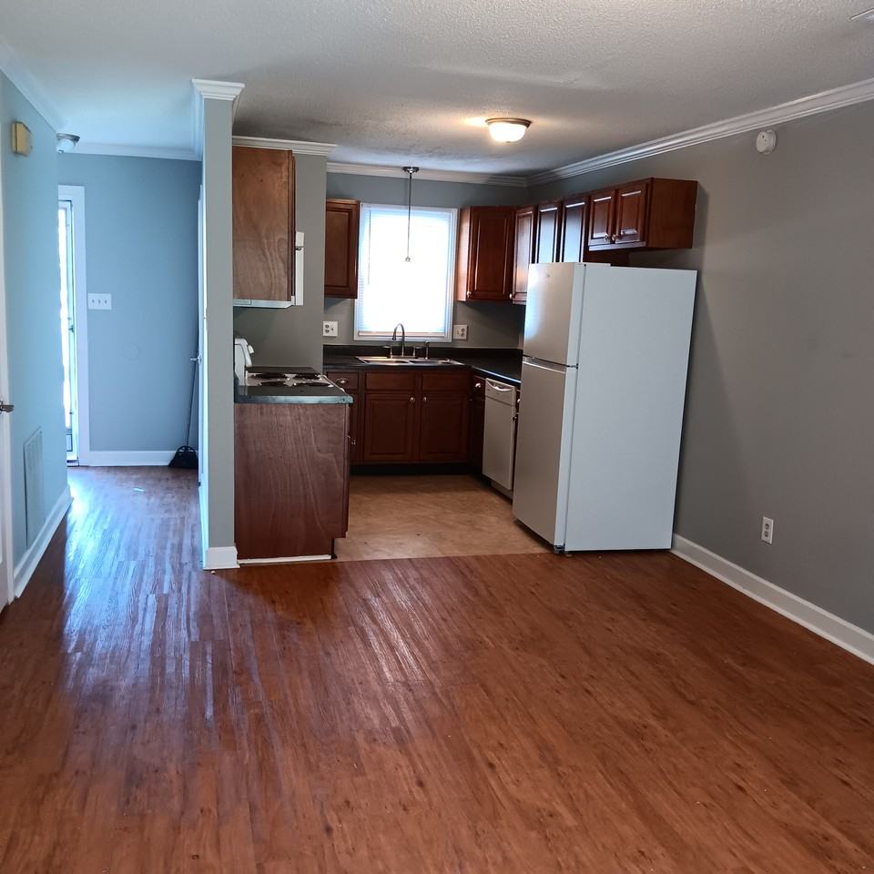 1001 Old Timber Road Southeast #1001 - Photo 4 of 8