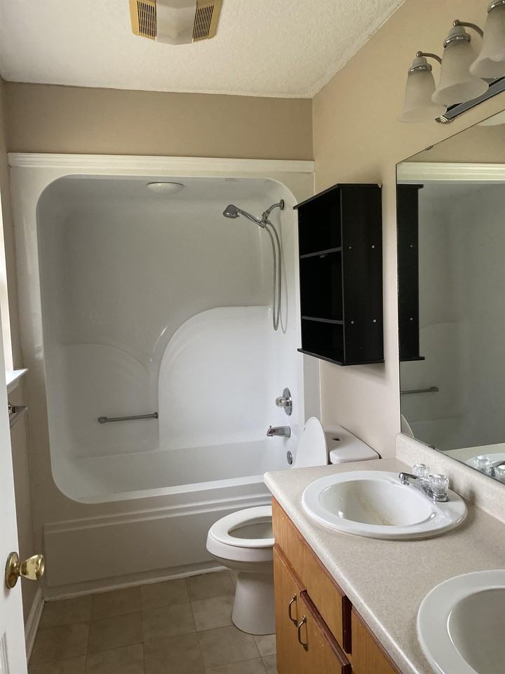 6160 Georgia Highway 169 #1 - Photo 4 of 8