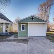 1062 Rambling Rd #1 - Photo 6 of 19