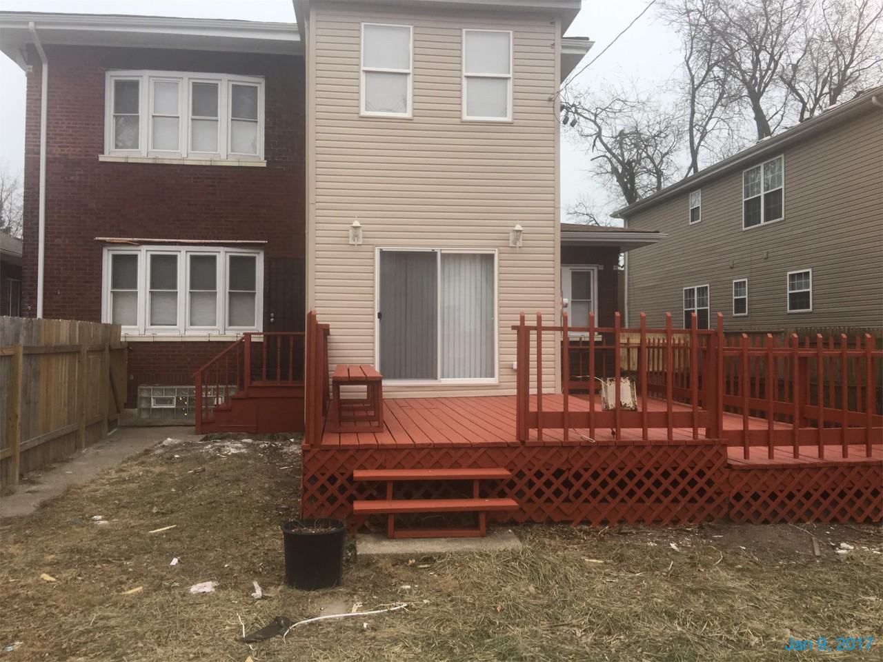 7432 S Oglesby Ave #1 - Photo 2 of 12