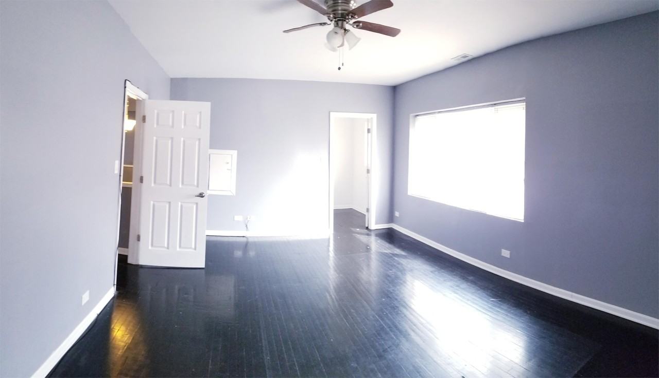 7432 S Oglesby Ave #1 - Photo 5 of 12