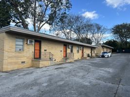 featured image of 800 Maysville Rd Ne