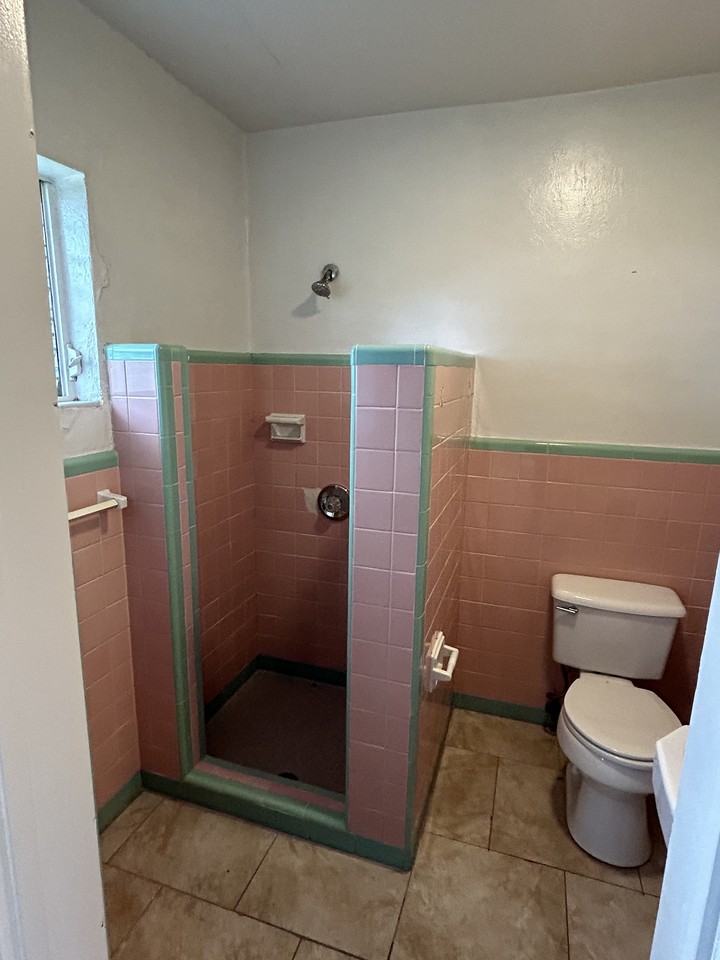 1800 31st St Nw #1 - Photo 5 of 20