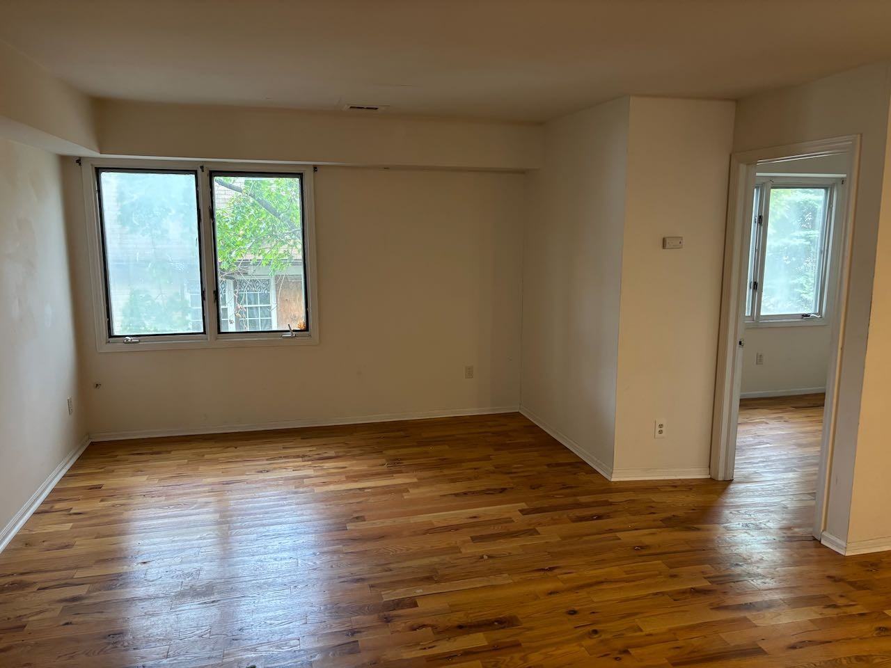 183 Livingston Pl #12 - Photo 4 of 11