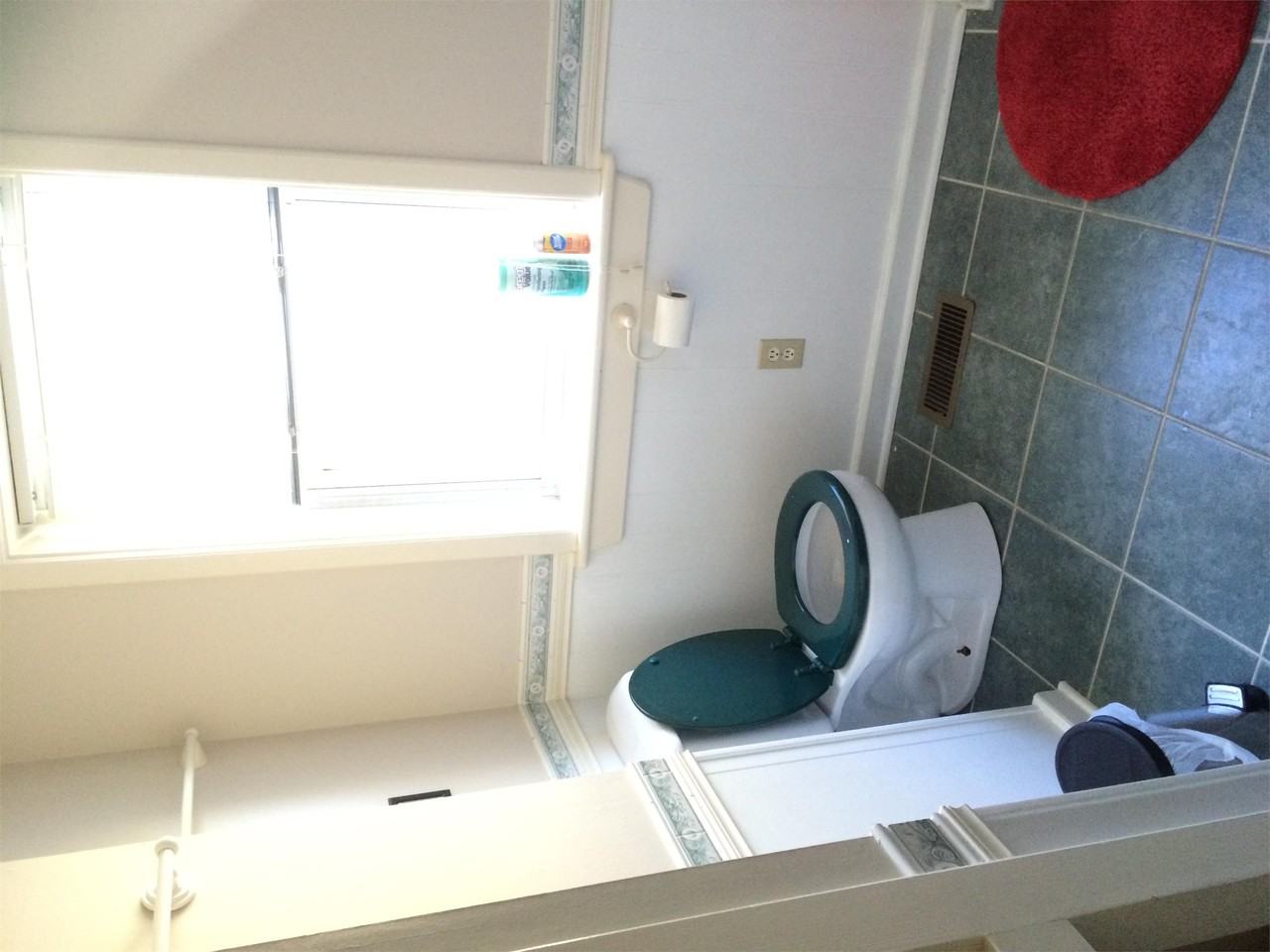 514 East State Street - Photo 3 of 18