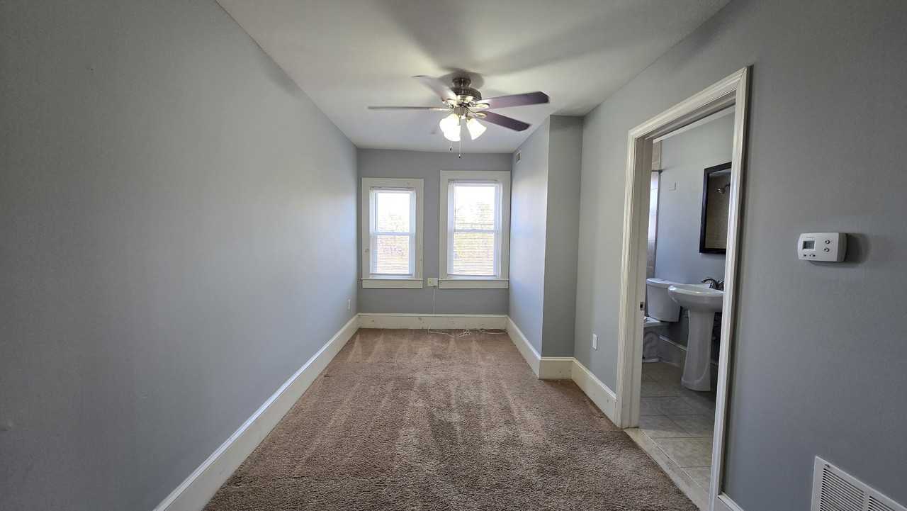 64 Simpson Avenue #64ASIMPSON - Photo 4 of 10