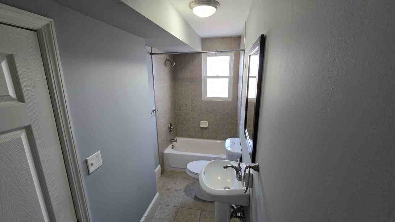 64 Simpson Avenue #64ASIMPSON - Photo 6 of 10