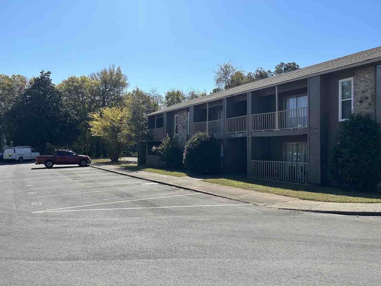 3902 Cobb Road - 101 F #101F - Photo 5 of 38