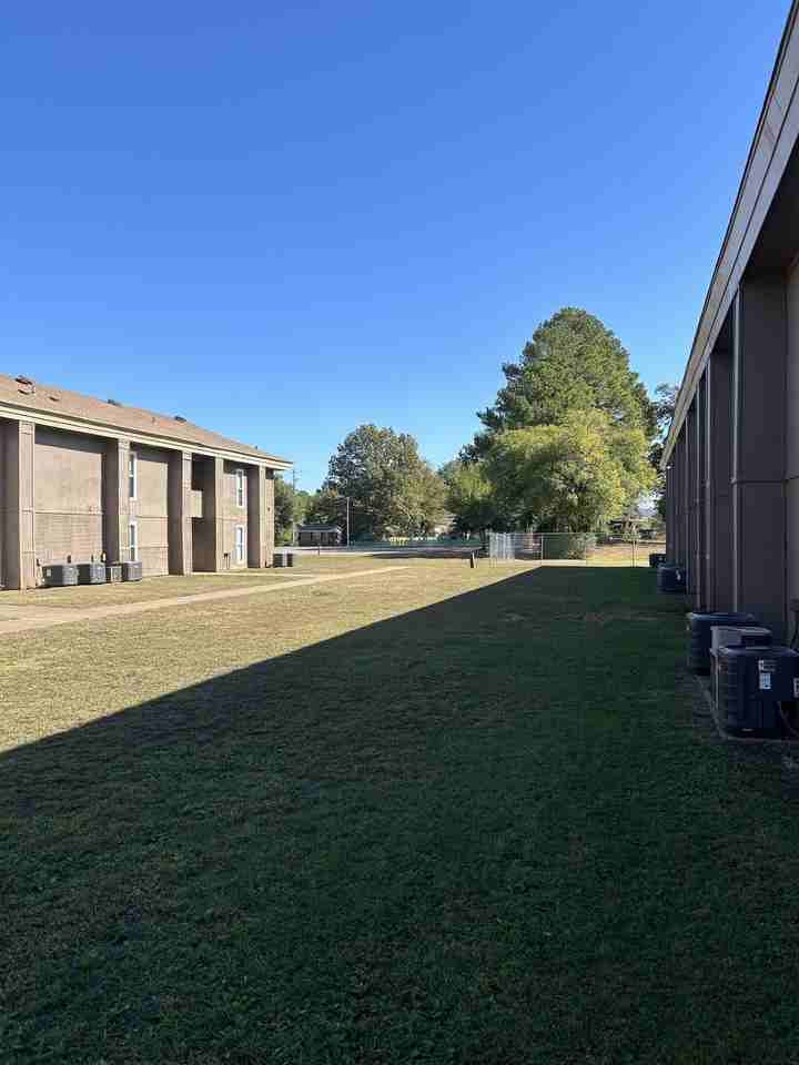 3902 Cobb Road - 101 F #101F - Photo 7 of 38