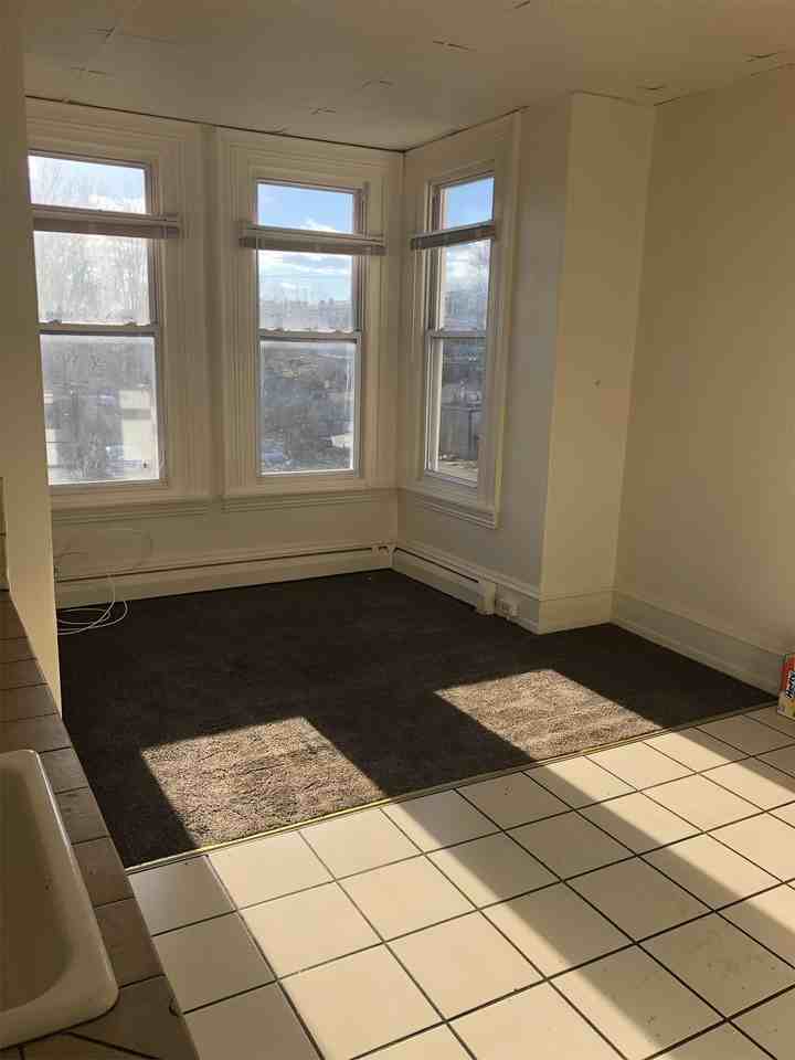 705 George Street #2 - Photo 2 of 10