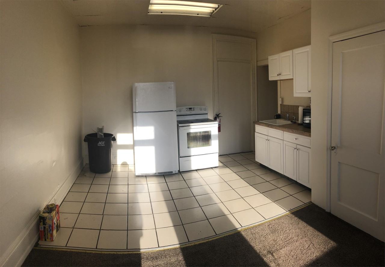 705 George Street #2 - Photo 4 of 10