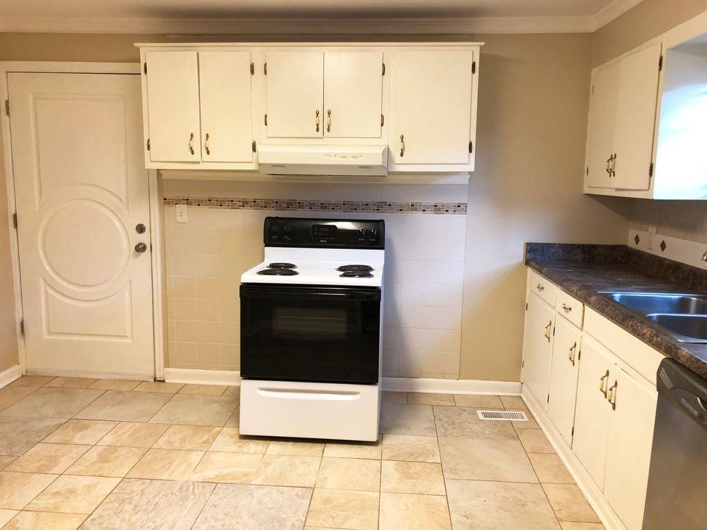 2412 Huntsville Street Northwest #1 - Photo 6 of 24