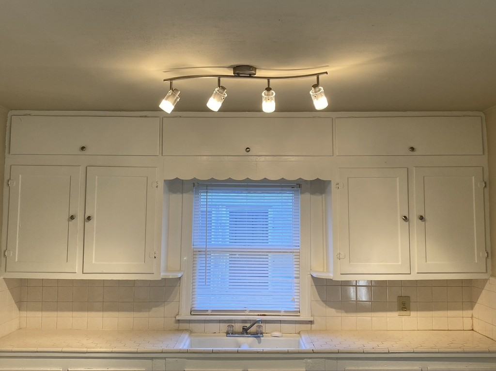 311 North Van Buren Street #1 - Photo 6 of 10