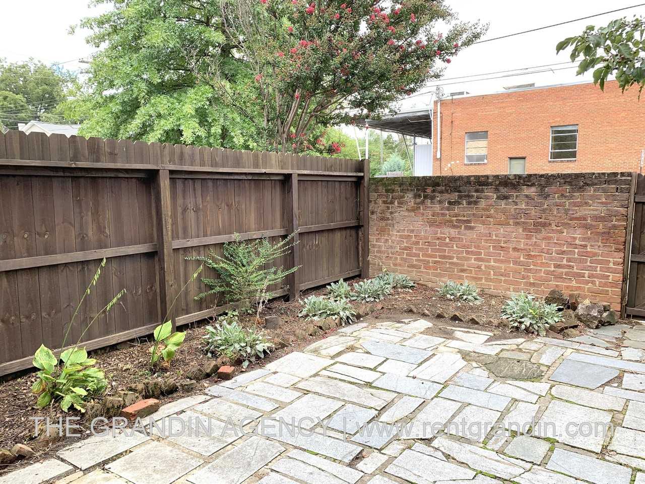 2008 Sherwood Ave Sw - Photo 5 of 41