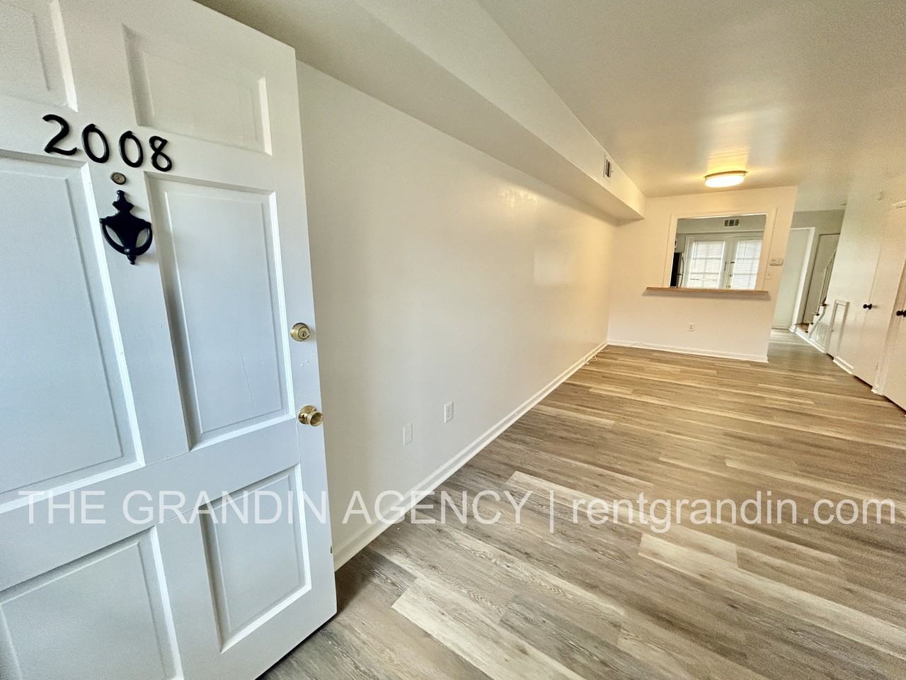 2008 Sherwood Ave Sw - Photo 6 of 41