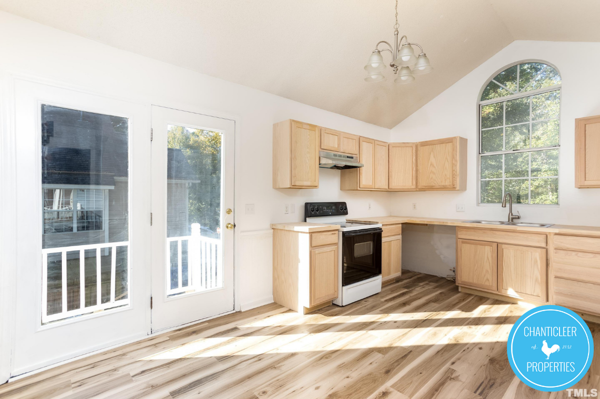 326 Wilson St #1 - Photo 5 of 26